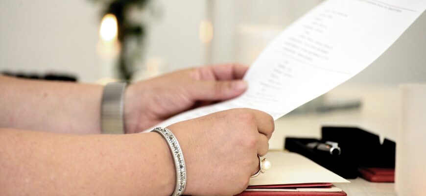 hands, read, document, read out, registry office, official, contract, leaf, desk, contract, contract, contract, nature, contract, contract